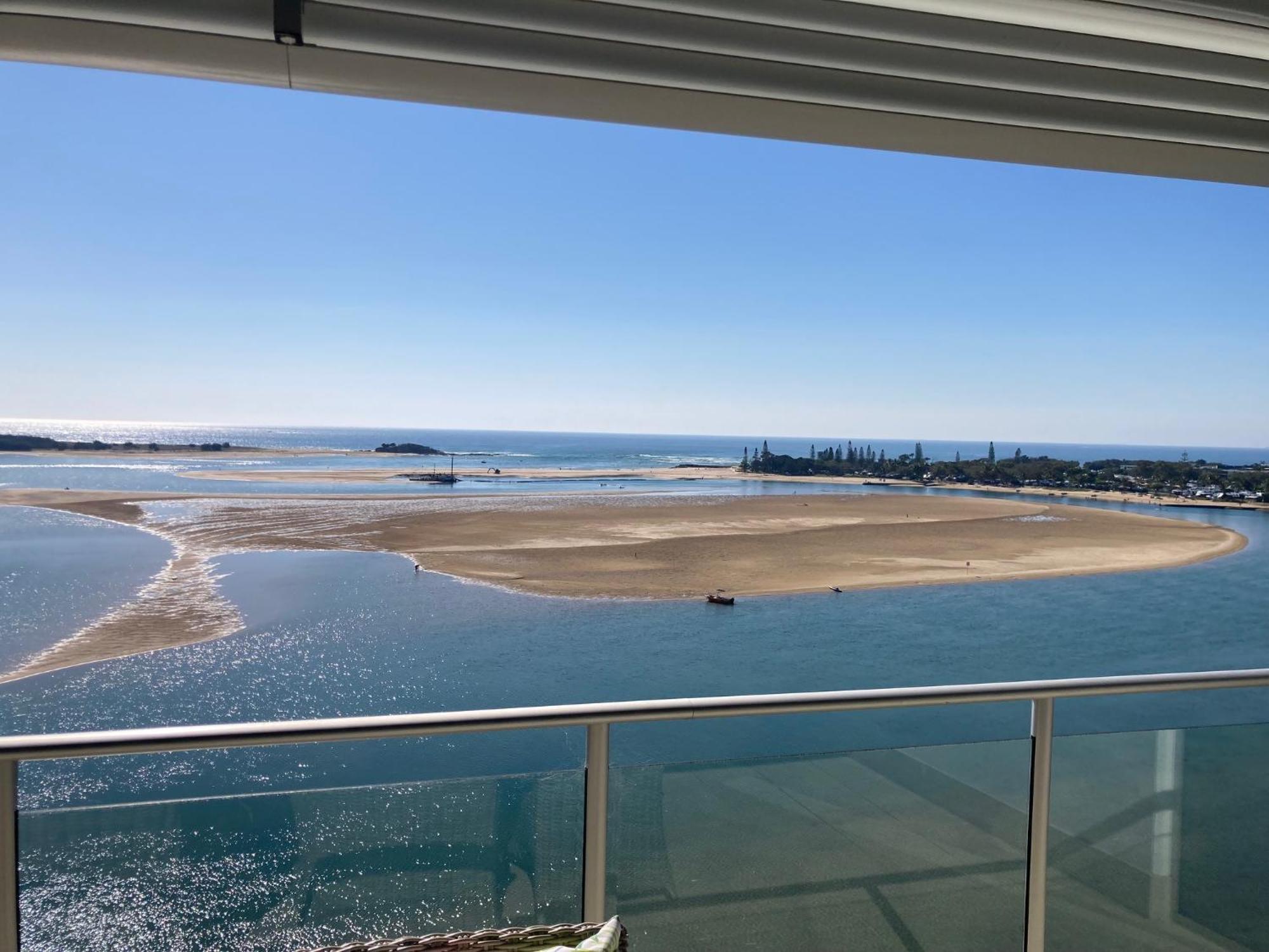 ماروتشيدور Waves Maroochy River المظهر الخارجي الصورة
