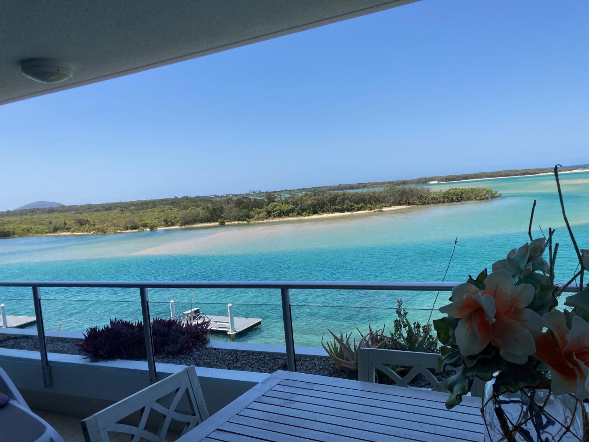 ماروتشيدور Waves Maroochy River المظهر الخارجي الصورة